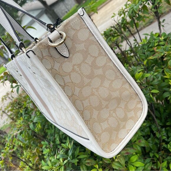 NWT | COACH Signature Khaki Dreamer Dempsey Stripe Tote Satchel Handbag 8448 - Picture 6 of 10
